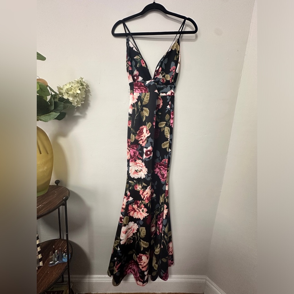 Floral Maxi Dress - Black and Pink - Picture 2 of 5